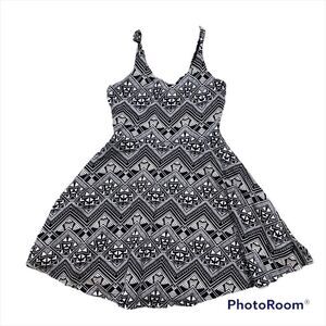 Victoria’s Secret Pink Tribal Print Tank‎ Skater Dress Black and White Size XS